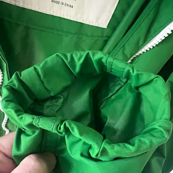 Abercrombie & Fitch  XL Vibrant Green Rainjacket - Picture 9 of 11